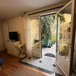 Le Chez Marile 3* Бри-сюр-Марн