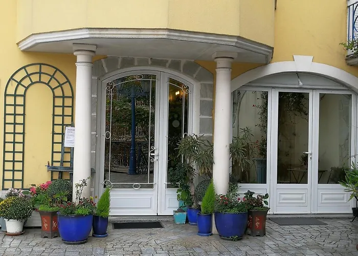 Le Chez Marile 3* Bry-sur-Marne